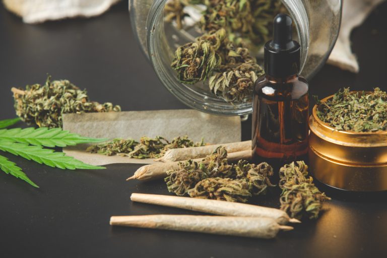 Which are the best hybrid cannabis strains?